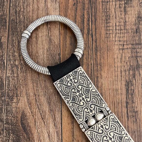 Boho Stretch Belt Hip Slung Embossed Metal Beads Artsy Bohemian Size L/XL Silver main image 9